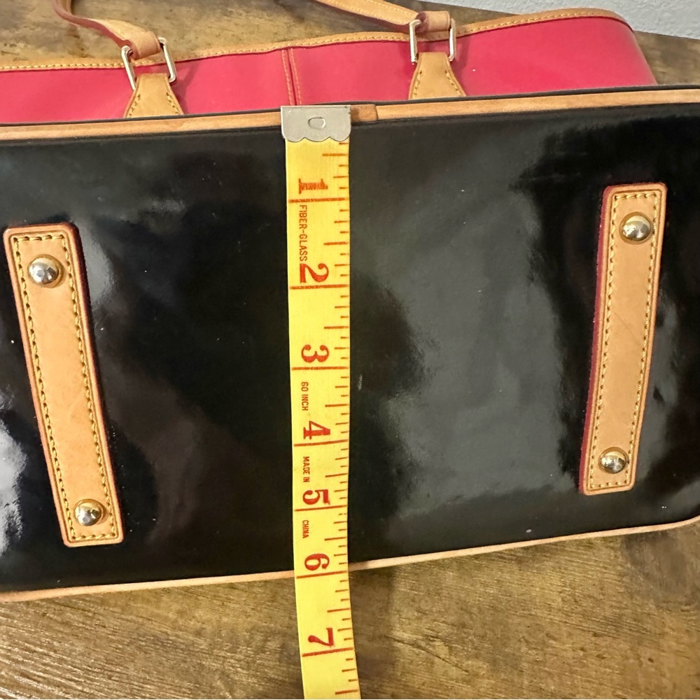 Dooney & Bourke Pink and Black Tote with Elegant Design - Picture 15 of 17
